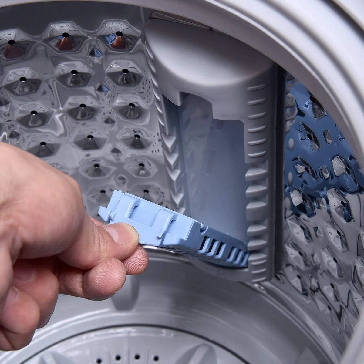 Portable washing machine, a combination of fully automatic washing machine and spin dryer, with built-in pump drainage system, capacity 8 pounds, suitable for compact washing and drying machines in apartments, campers and dormitories.