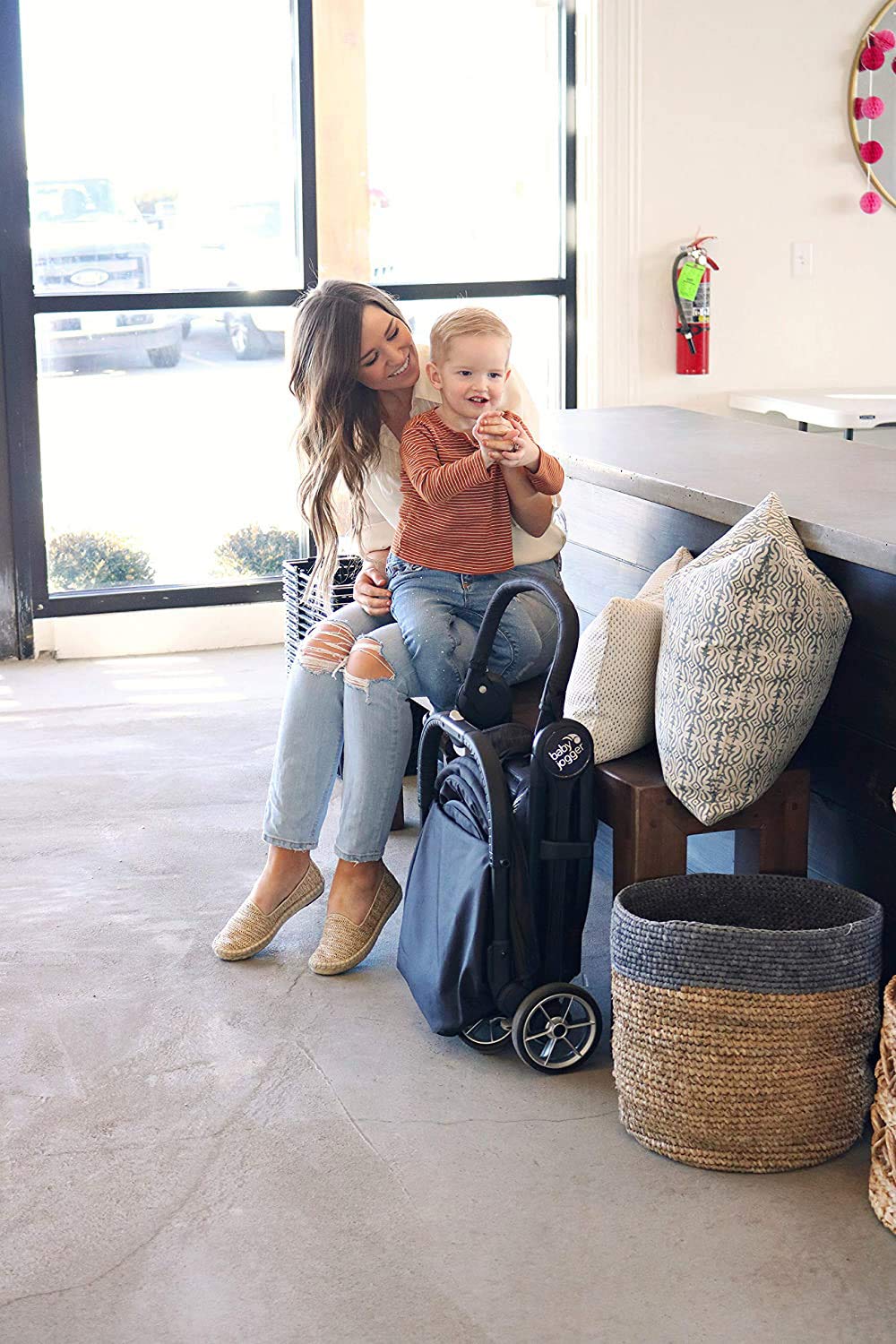 City Tour 2 Ultra-Compact Travel Stroller, Jet, Lightweight, Foldable, Ideal for Traveling