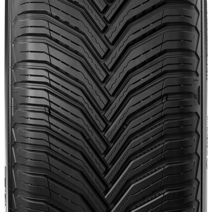Full season 245/45R21/XL 104V tires
